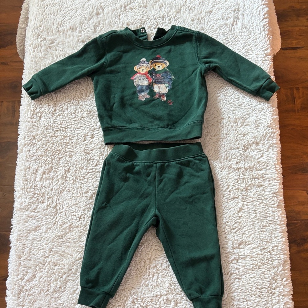 Ralph Lauren Kids Green Sweatshirt and Pants Set